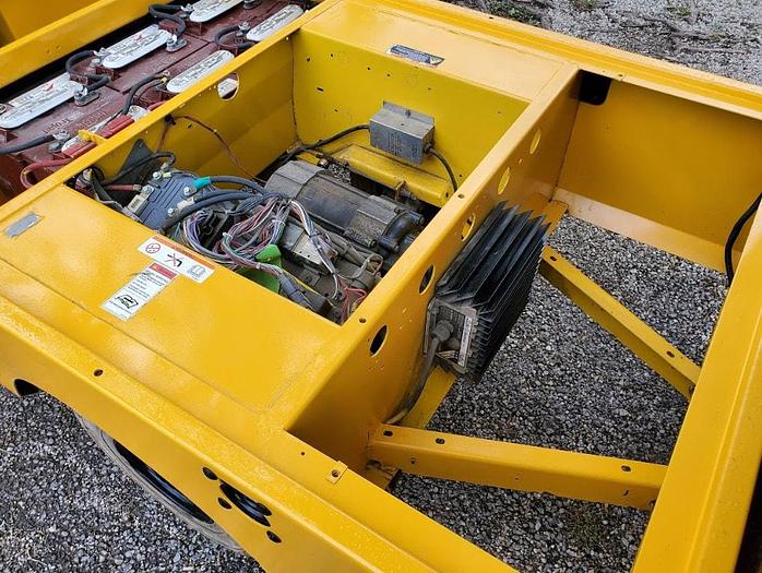 Used 2017 Taylor Dunn B5-440 Bigfoot