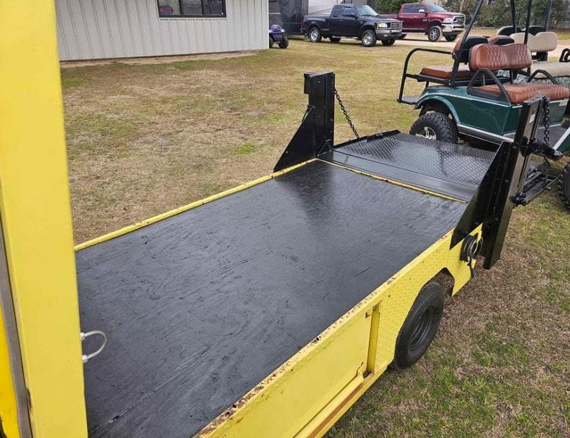 Used 2006 Cushman Titan HD Burden Carrier