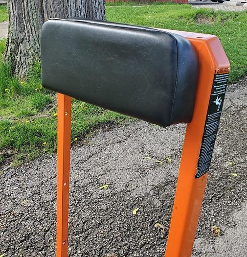 Used 2014 Taylor Dunn SC100