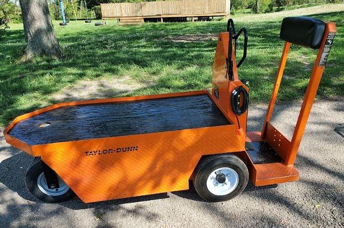 Used 2014 Taylor Dunn SC100