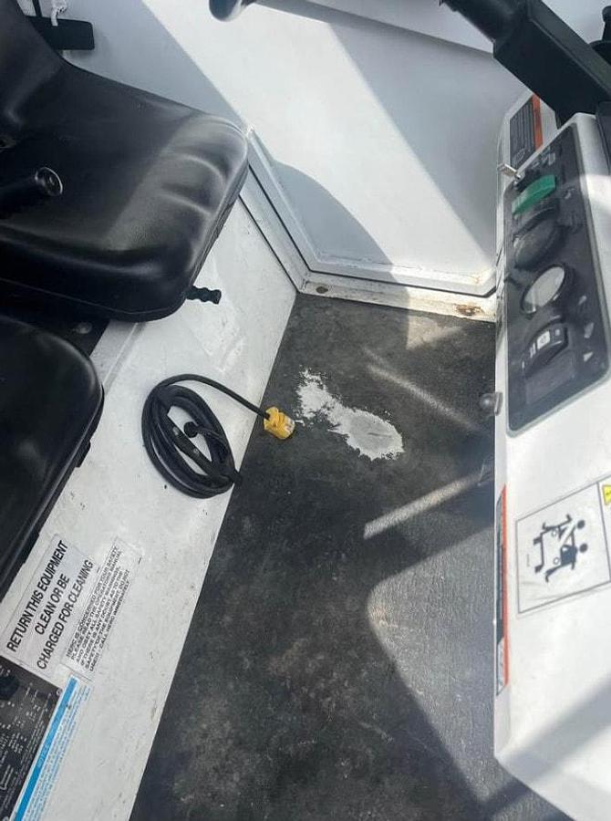 Used 2018 Taylor Dunn B5-440-48