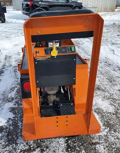 Used 2008 Taylor Dunn SC100