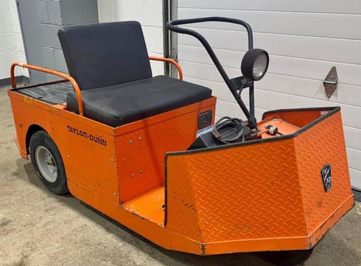 Used 2021 Taylor Dunn Minute Miser Step Saver