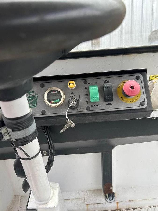 Used Taylor Dunn Shuttle - 14 Passenger