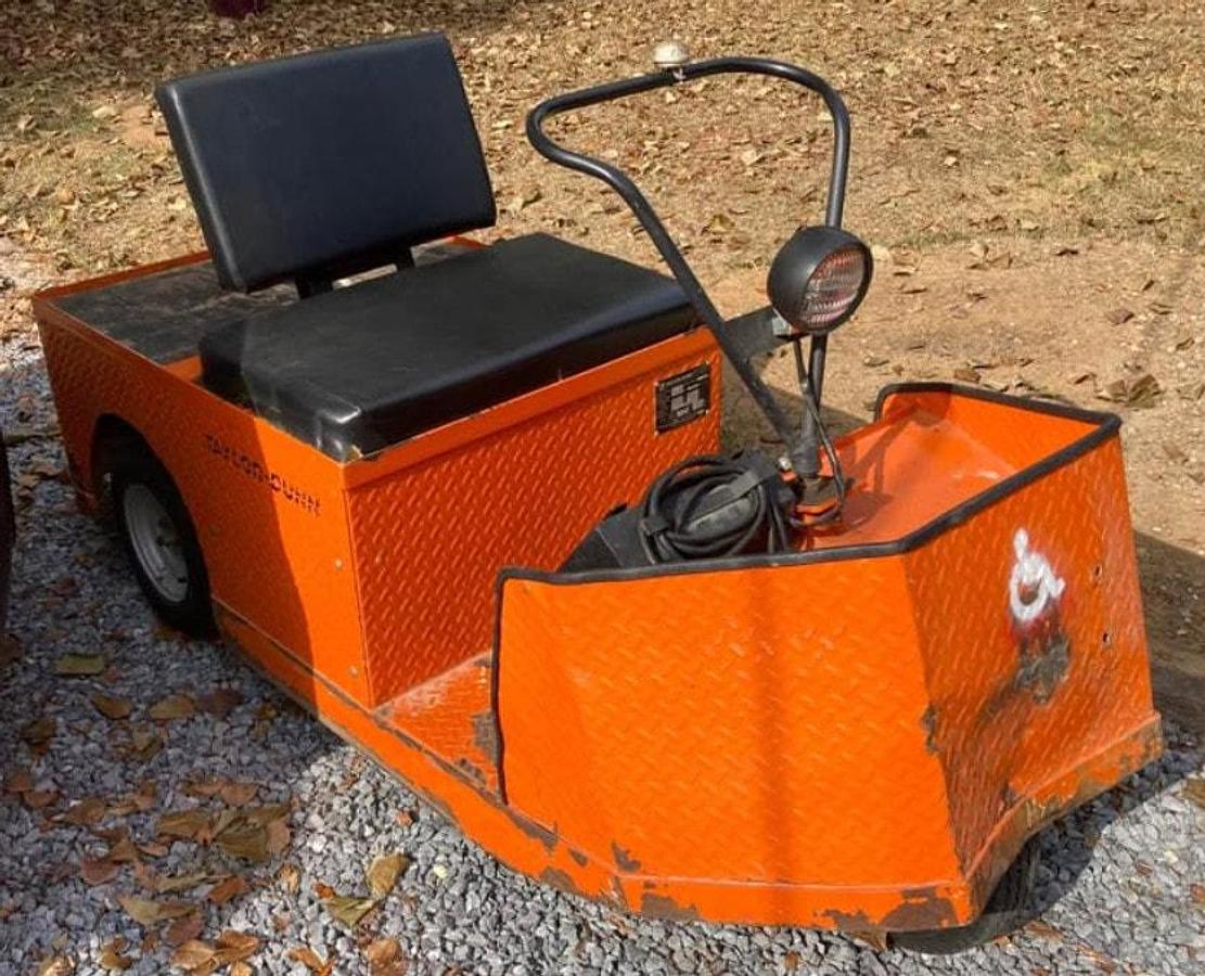 Used 2010 Taylor Dunn Step Saver