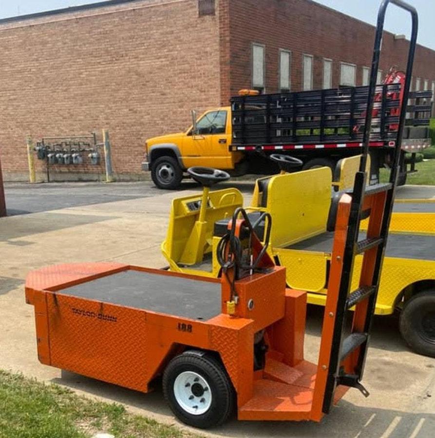 Used Taylor Dunn SC1-75 Stock Chaser