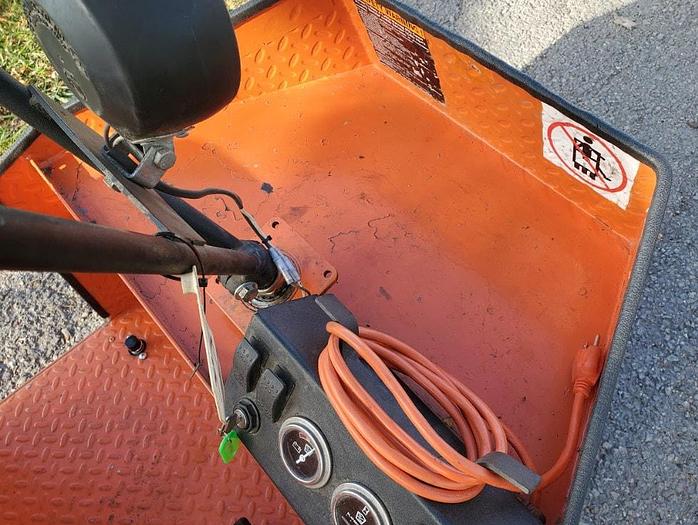 Used 2008 Taylor Dunn SS536