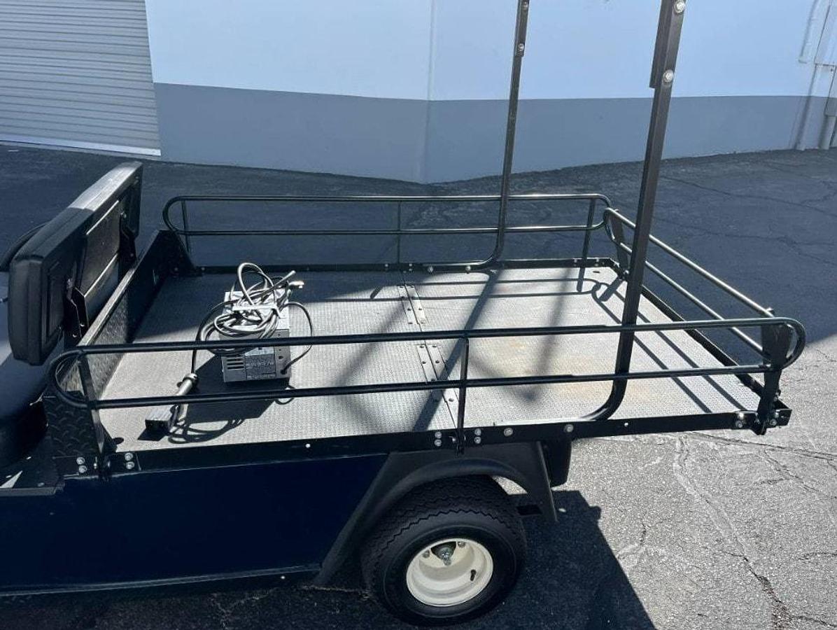 Used 2022 Cushman Shuttle 2