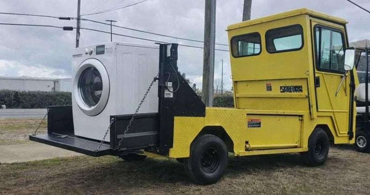 Used 2006 Cushman Titan HD Burden Carrier