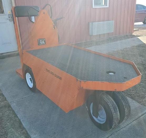 Used 2015 Taylor Dunn SC100