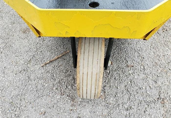 Used 2012 Taylor Dunn SC090