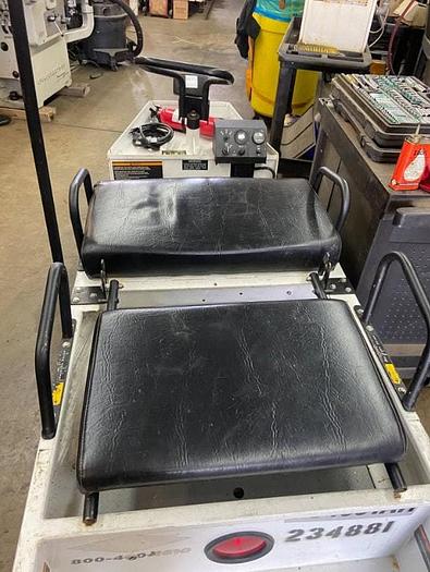 Used 2019 Columbia Cart