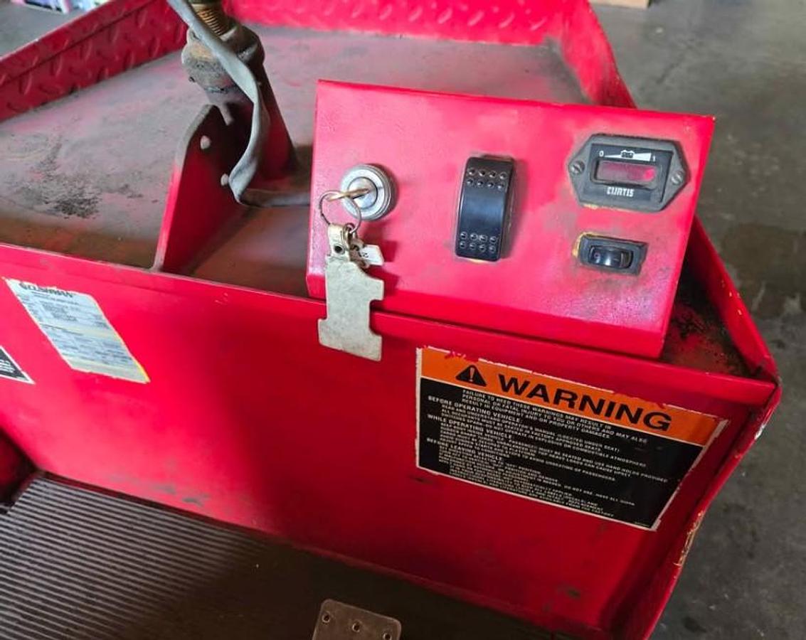 Used 1996 Cushman Minute Miser Step Saver
