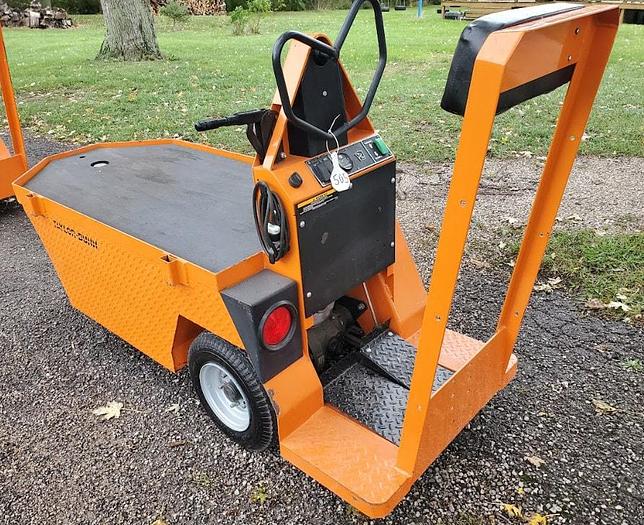 Used 2008 Taylor Dunn SC100