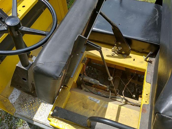 Used Taylor-Dunn B2-10 - 4 Passenger