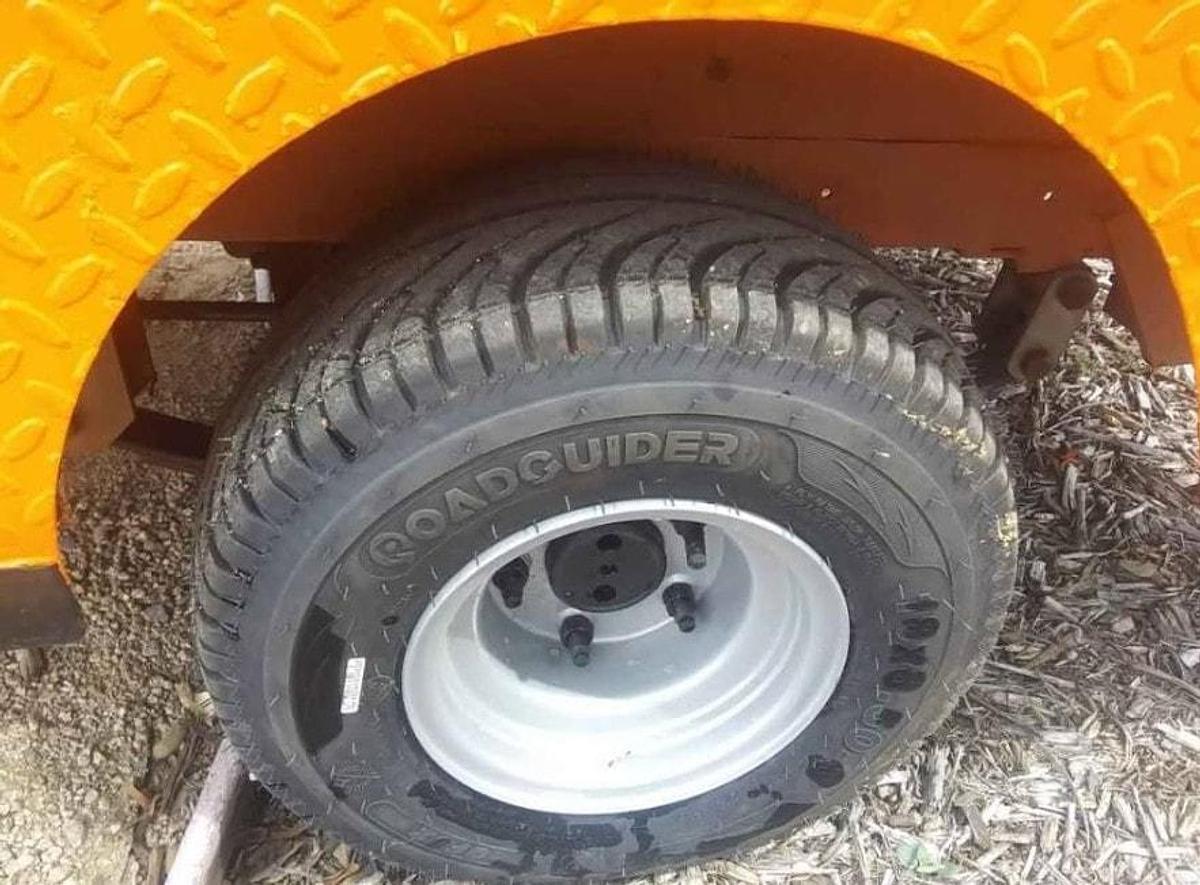 Used 2001 Taylor Dunn B2-10 Burden Carrier