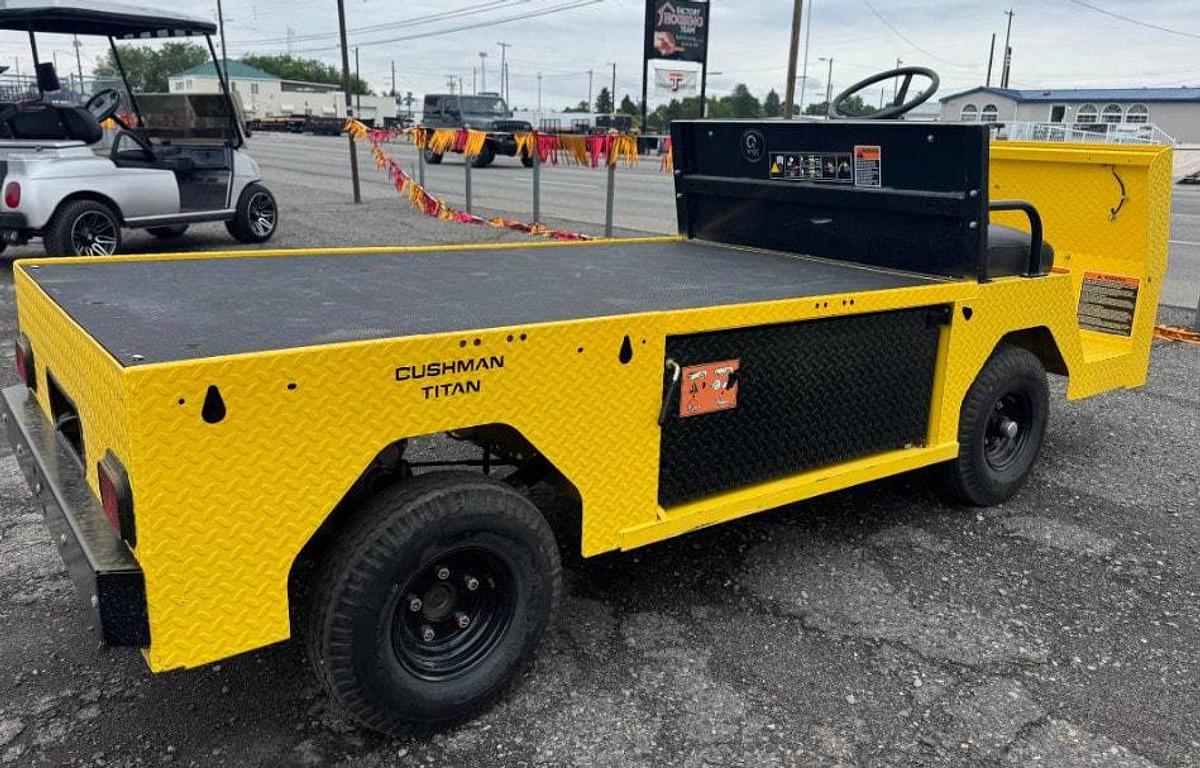 Used 2024 Cushman Titan XD Burden Carrier