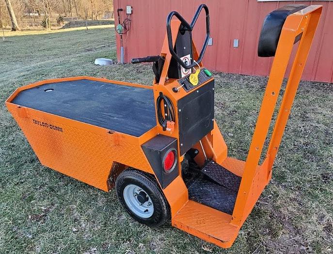 Used 2008 Taylor Dunn SC100