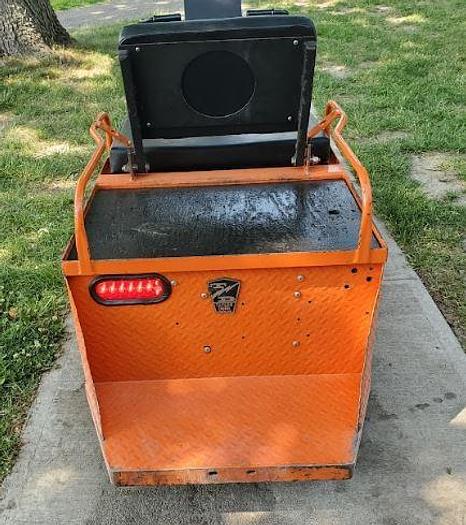 Used 2018 Taylor Dunn SS536