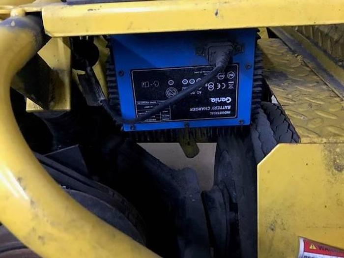 Used 2014 Taylor Dunn SS-5-34