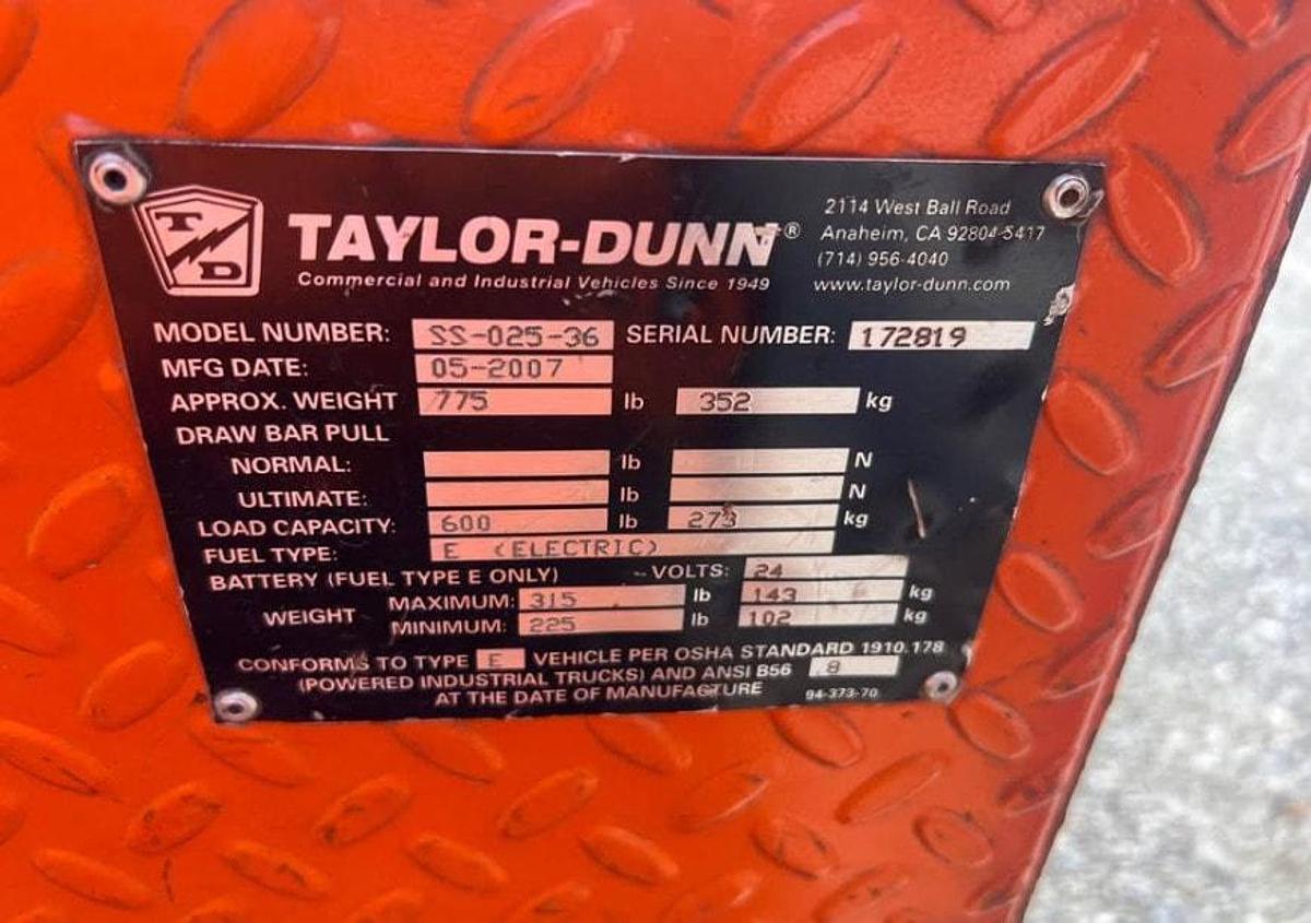 Used 2007 Taylor Dunn Minute Miser Step Saver