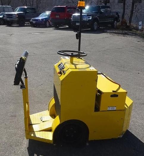 Used Taylor Dunn Tow Tractor E0-034-51