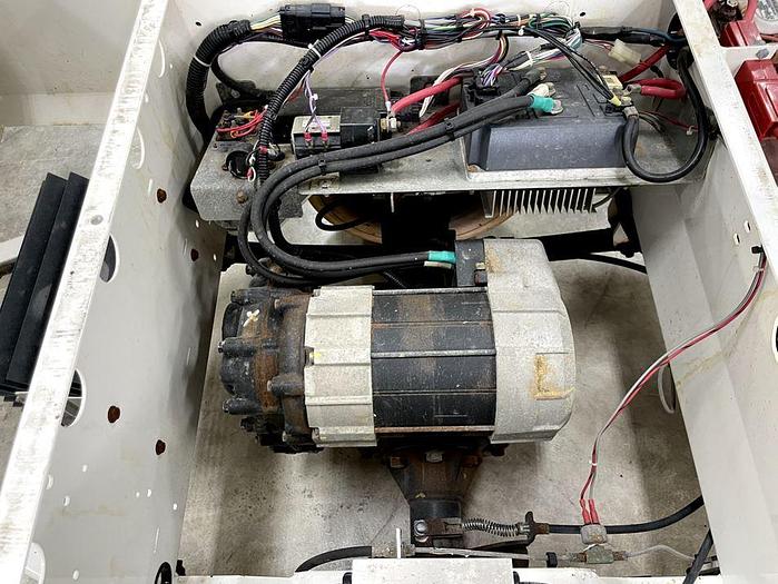 Used 2017 Taylor Dunn B5-440