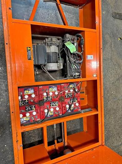 Used 2014 Taylor Dunn BigFoot B5-440