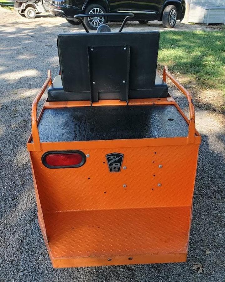 Used 2021 Taylor Dunn SS536 Step Saver