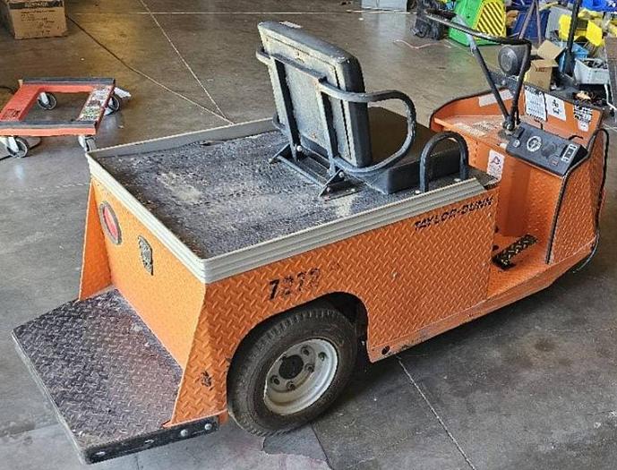 Used Taylor Dunn SS-534