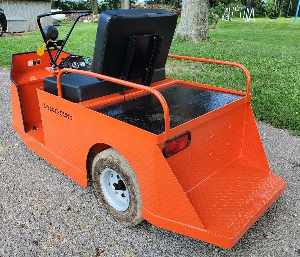 Used 2021 Taylor Dunn SS536 Step Saver