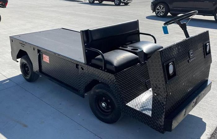 Used 2024 Cushman Titan - 2 Passenger