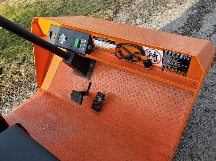 Used 2007 Taylor Dunn R380