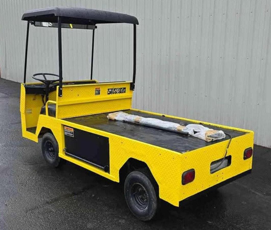 Used 2005 Cushman Titan Burden Carrier - 2 passenger