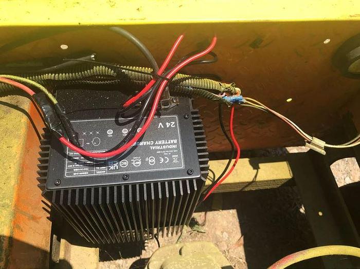 Used 2013 Taylor Dunn SS-536