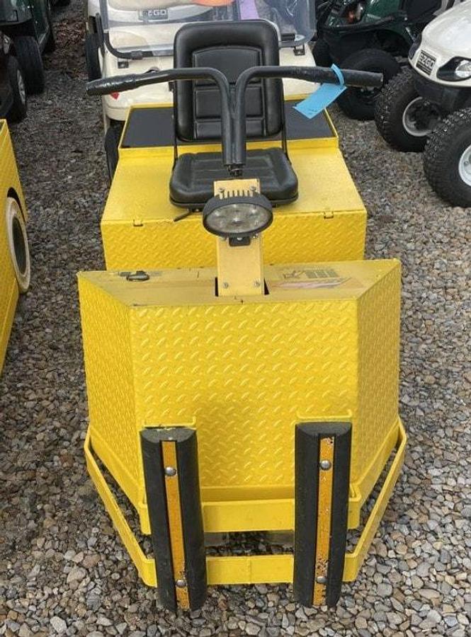 Used 2021 Pack Mule Tugger