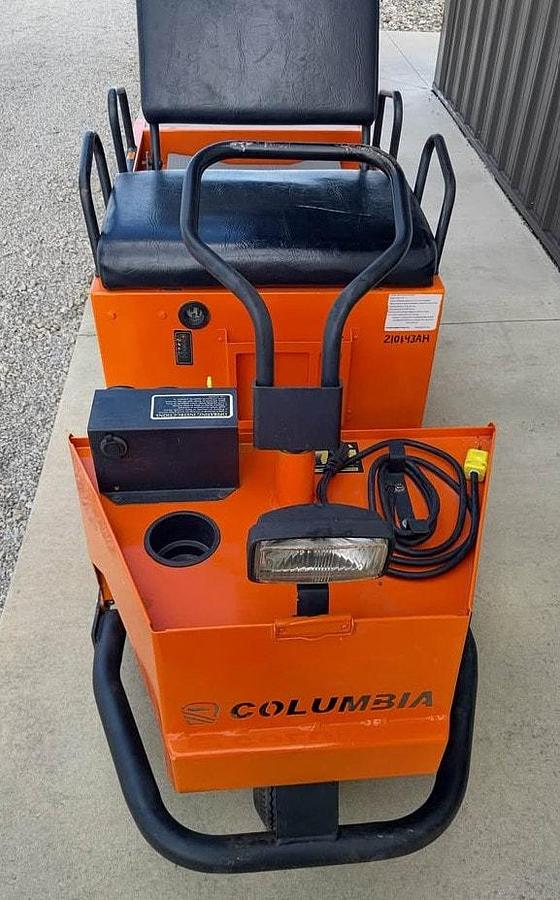 Used 2018 Columbia EX21-T-24 Step Saver