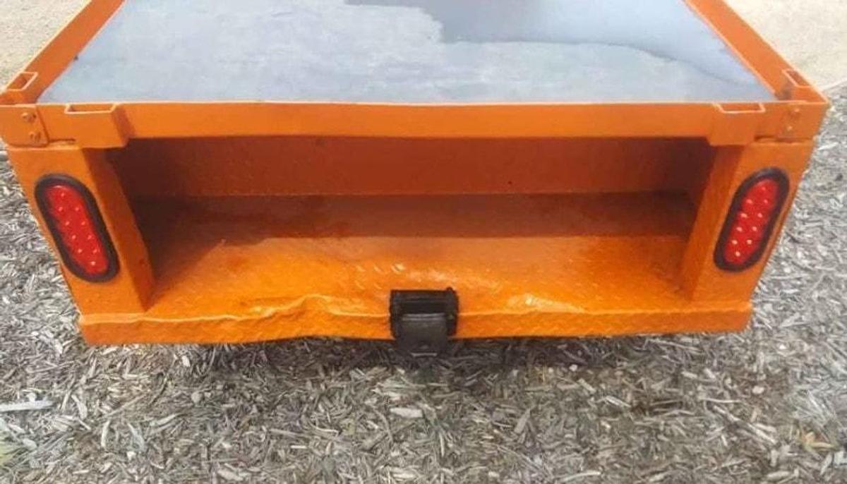 Used 2001 Taylor Dunn B2-10 Burden Carrier