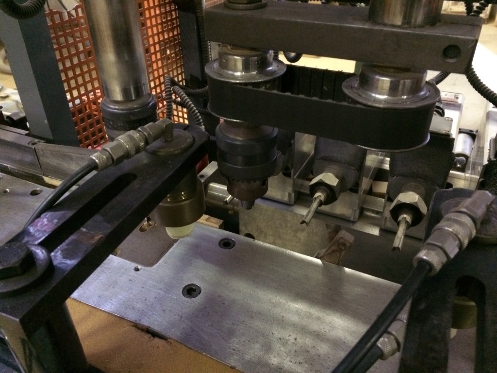 Usato 1995 Foratrice mortasatrice doppia marca COMEC modello FFMD/AF