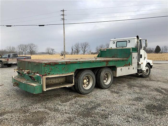 Used 1996 Volvo Water Truck