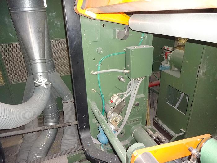 Used 106" (2.70M) FABIO PERINI TISSUE TOWEL SHAFTLESS UNWIND STANDS (2)