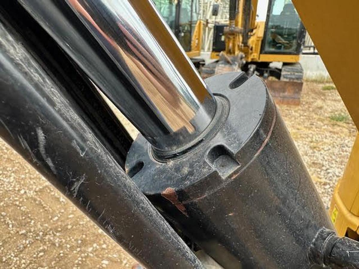 Used 2019 Caterpillar 303.5E2 CR