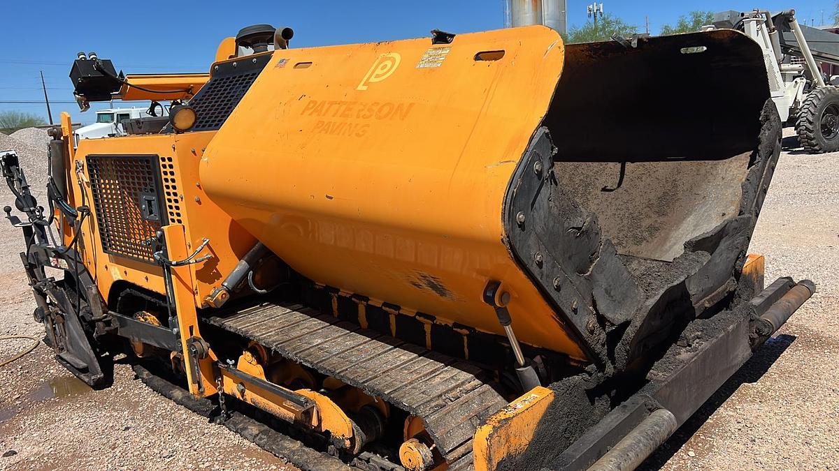 Used 2015 Leeboy 861B