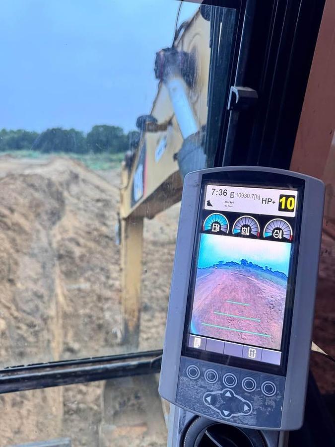 Used 2014 Caterpillar 320E