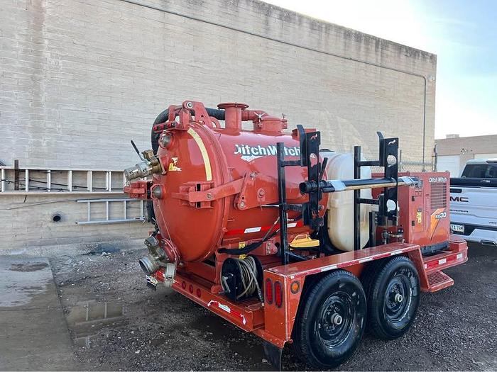 Used 2016 Ditch Witch FX30