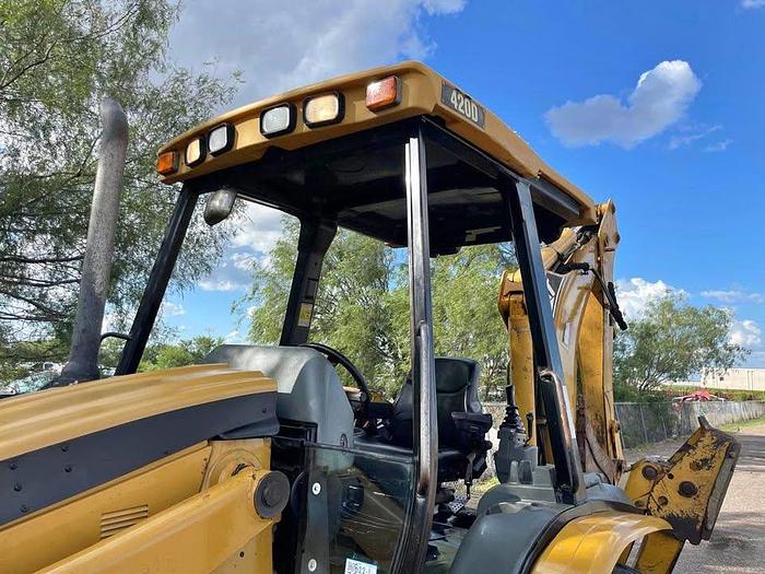 Used 2006 Caterpillar 420 D