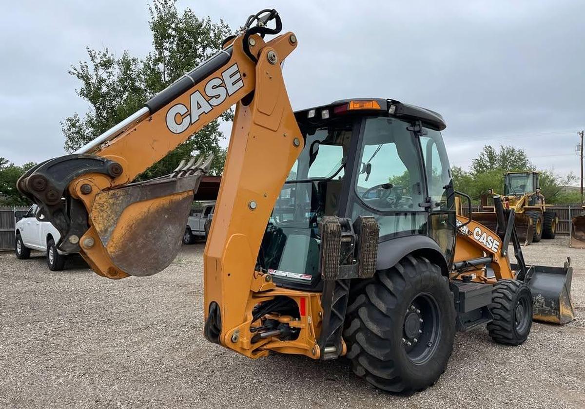 Used 2018 Case 580N EP