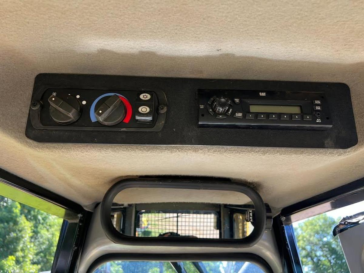 Used 2013 Cat D6T LGP