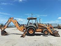 2014 CASE 580N