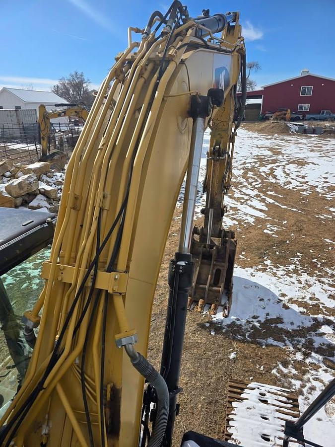 Used 2014 Caterpillar 320EL